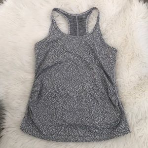 Gap Fit Maternity tank